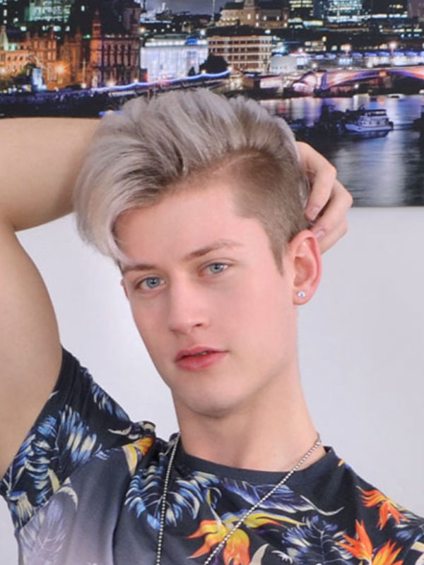 Kris Wolf