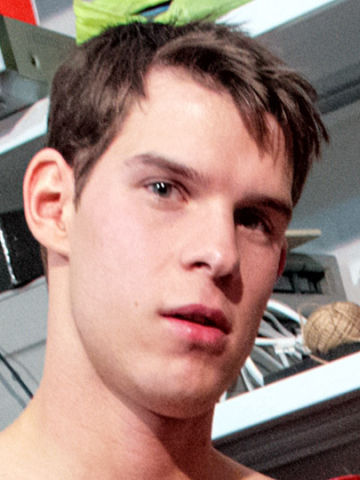 Julian Tomlinson