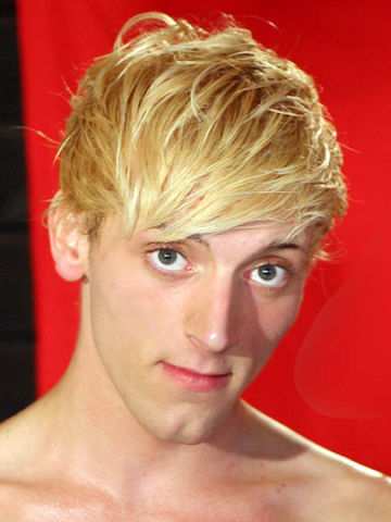Nail Brooks