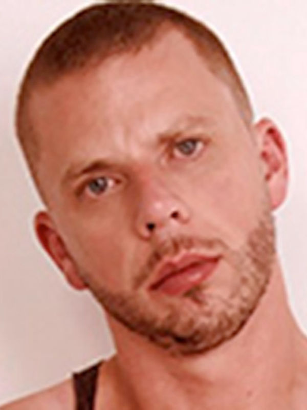 Niels Asstrong