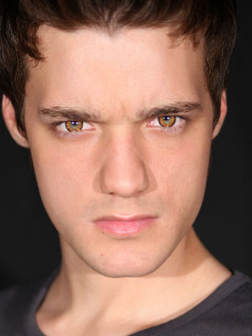 Edmund (krys Perez)